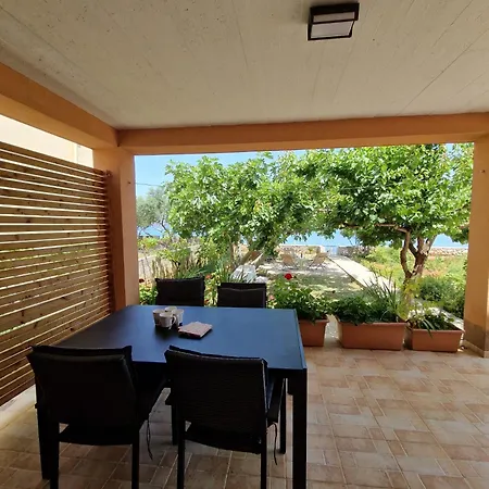 Casa Luma Appartamento Poljana (Ugljan)